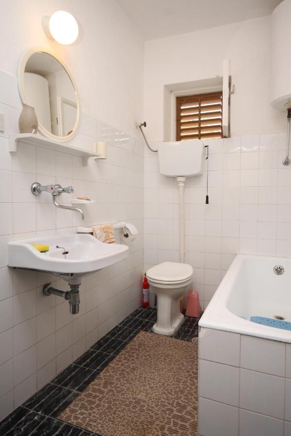 Apartment Podgora 6670B Exterior photo